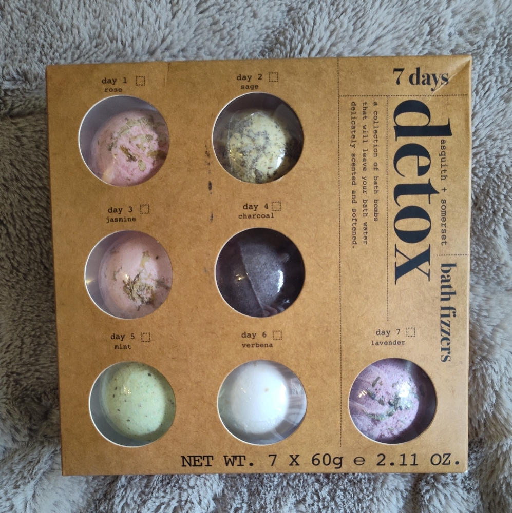 7 Days Detox Bath Fizzers Set